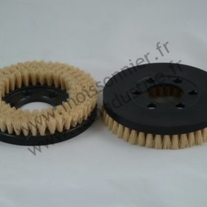 Brosse dure blanche FAKIR