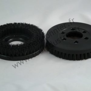 Brosse souple noire FAKIR