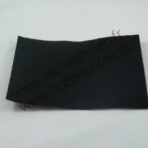 Filtre UNIVERSEL noir moteur 200x250x 6mm épaisseur